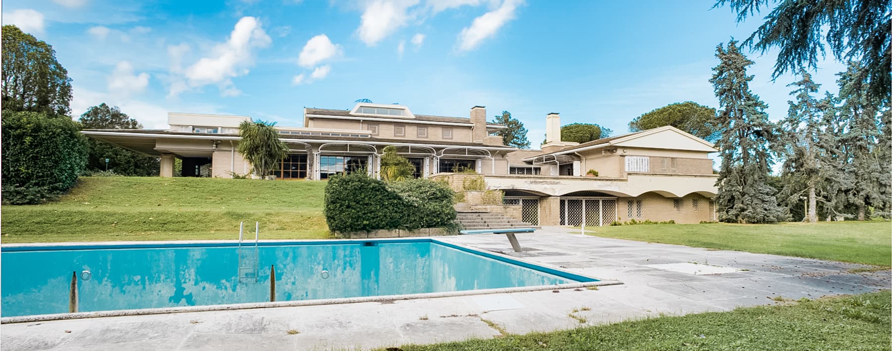 Prestigious Villa in Rome, Lazio with Pool & Tennis