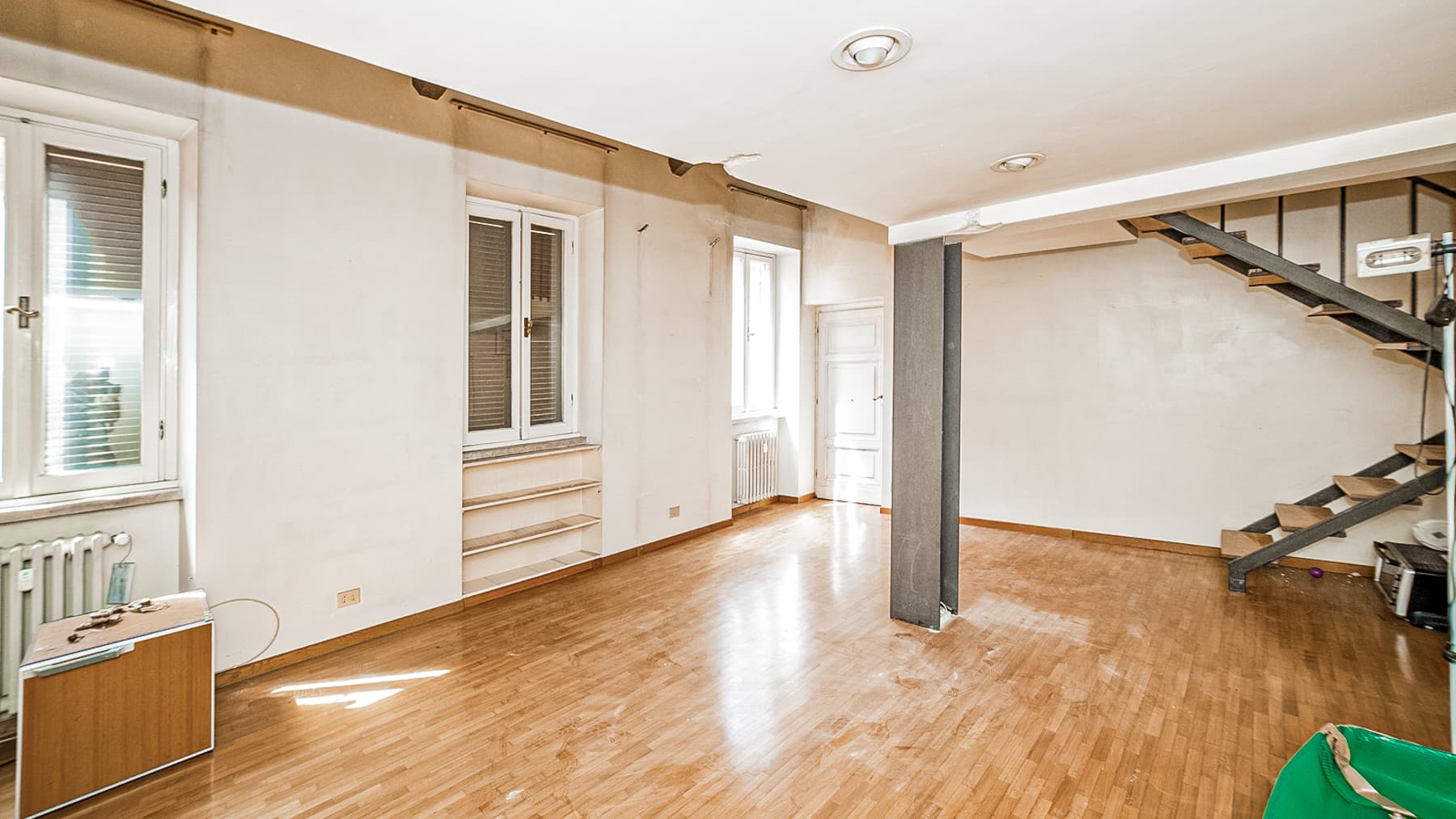 Big Image 19