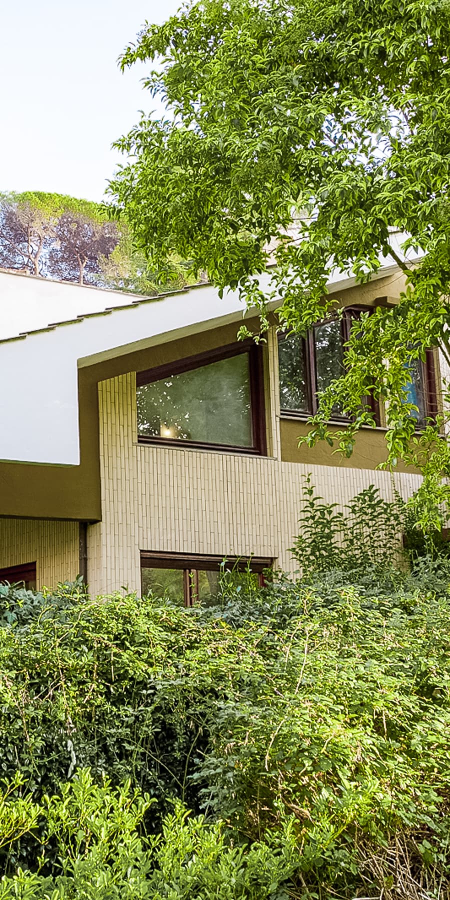 Prestigious Villa in Exclusive Rome Neighborhood
