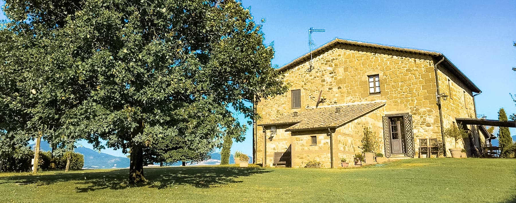 Casale panoramico con piscina a San Casciano dei Bagni