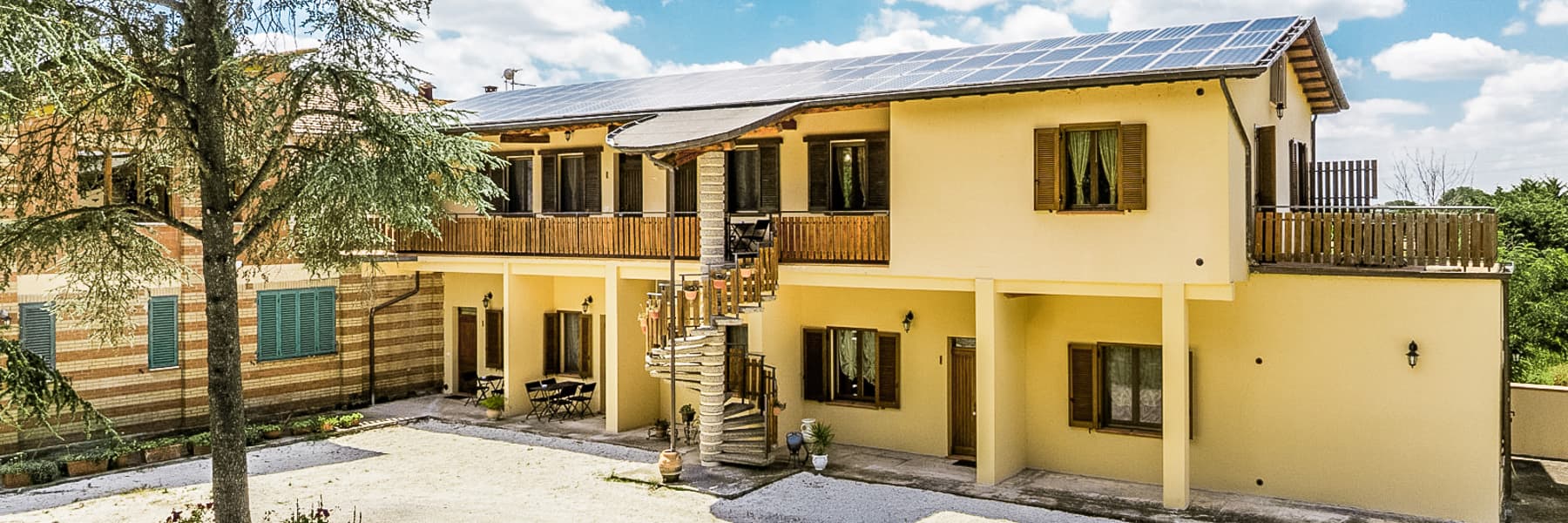 Casale con Vista Lago Trasimeno, Umbria