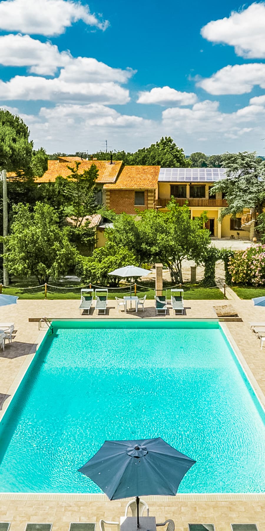 Rustic Country House by Lake Trasimeno, Umbria