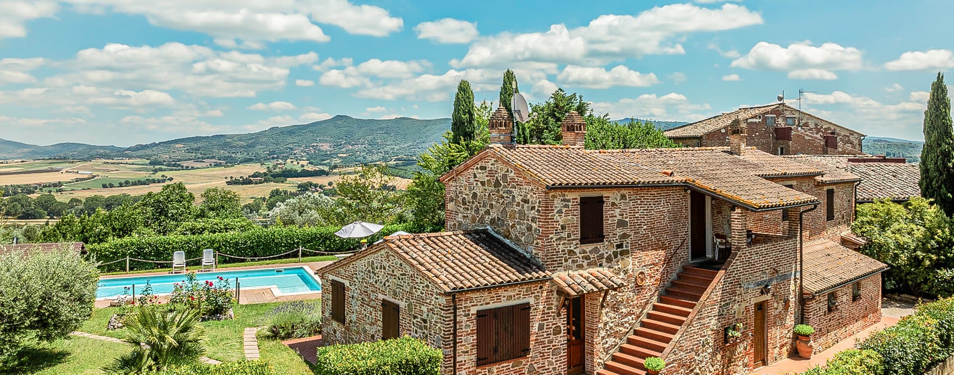 Exclusive Rustic House by Lake Trasimeno, Umbria