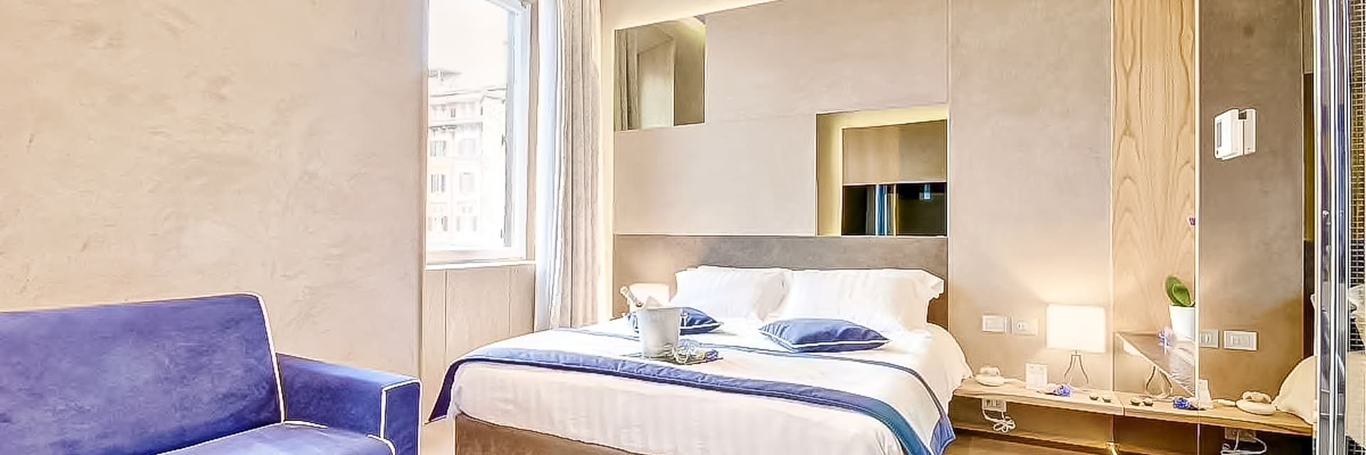 Elegant Apartment Overlooking Ruins, Rome, Lazio