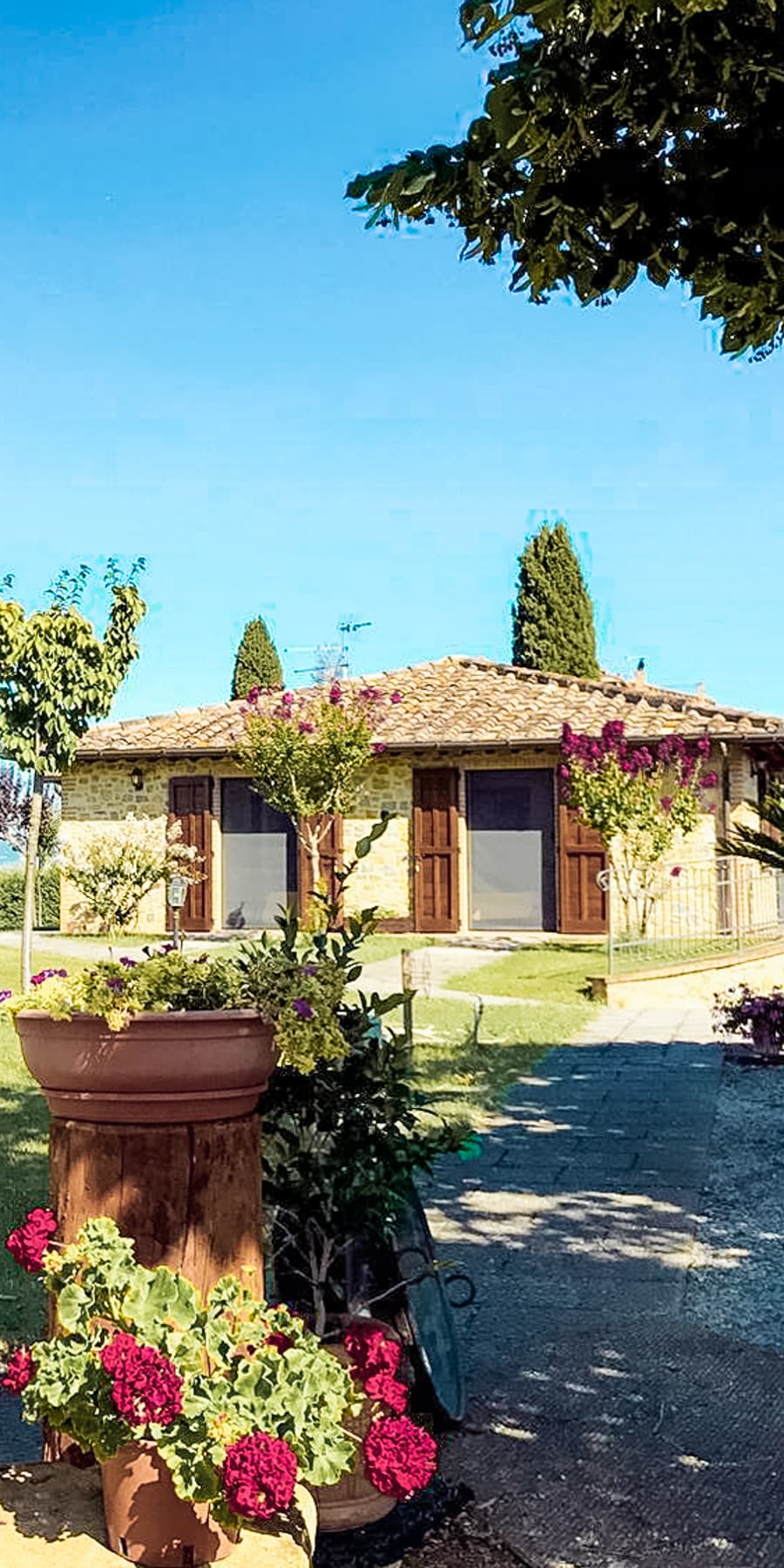 Charming Country House by Lake Chiusi, Umbria