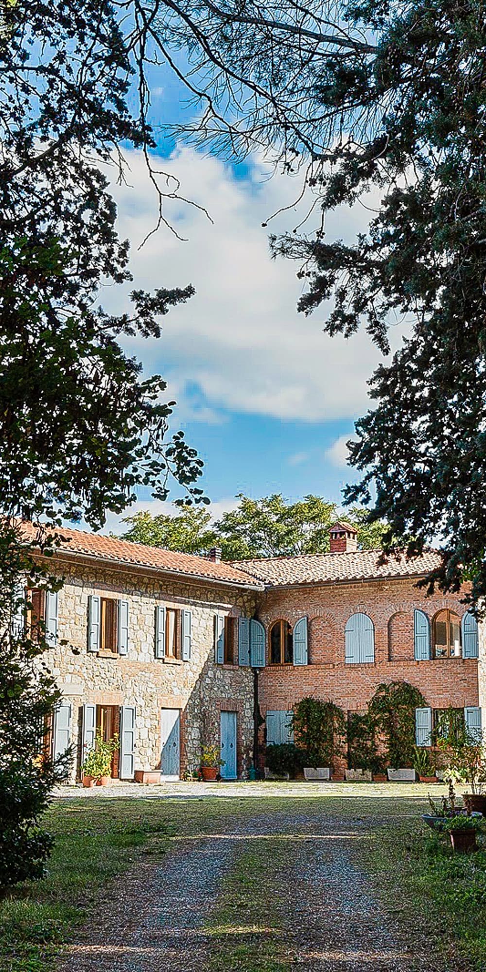 Casale storico in Toscana, immerso nel verde di Cetona