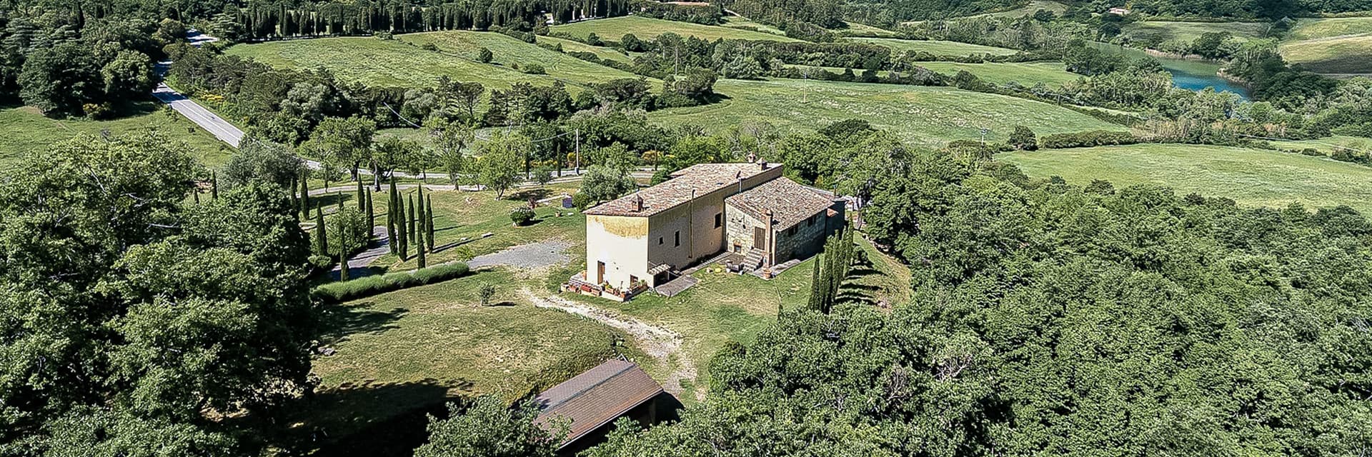 Rustic Country House with Panoramic Views in Tuscany