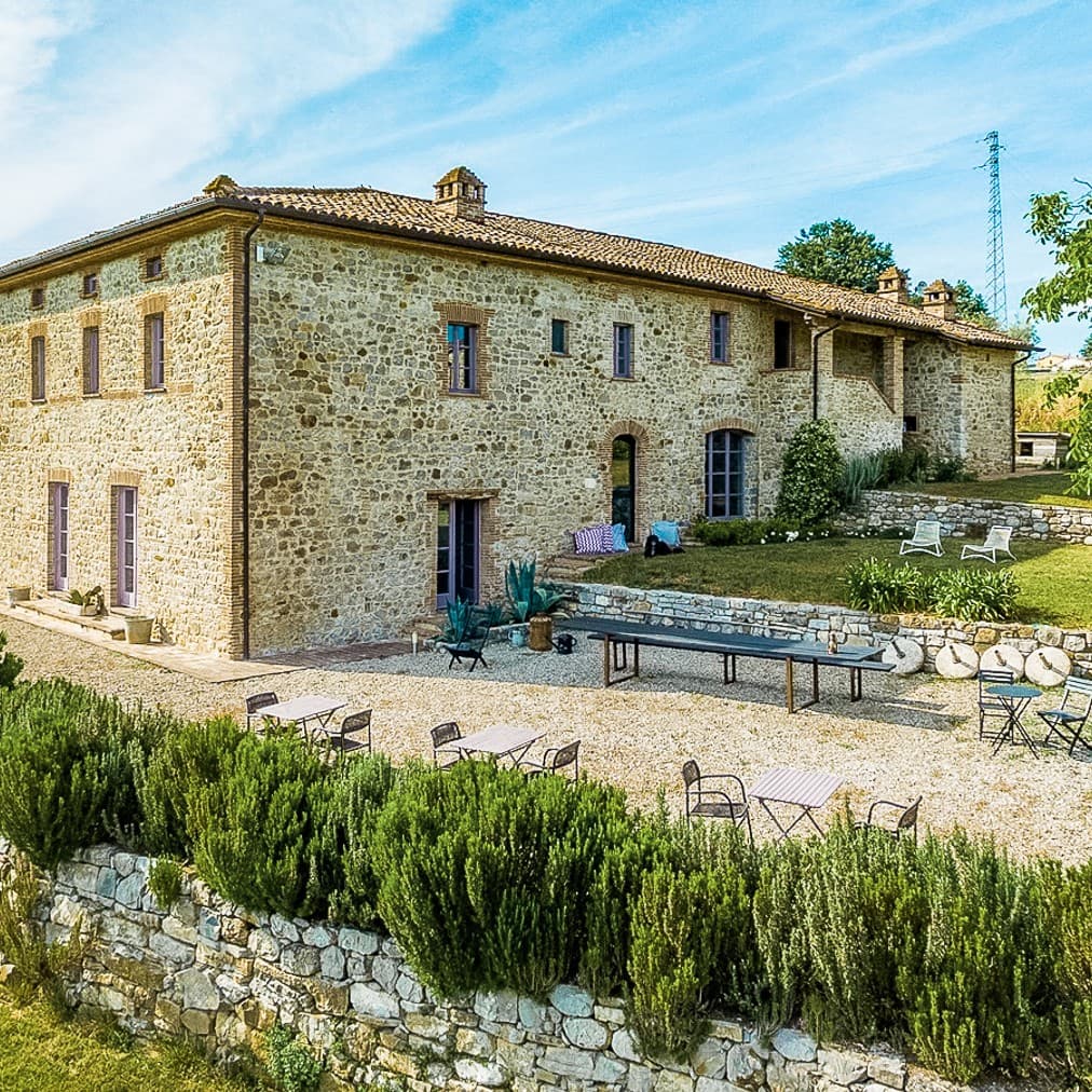 Casale con Piscina Panoramica a Montegabbione, Umbria