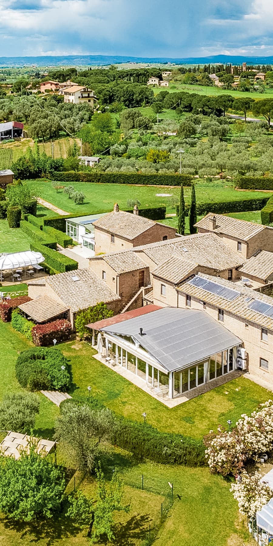 Casale ristrutturato con piscina a Castiglione del Lago
