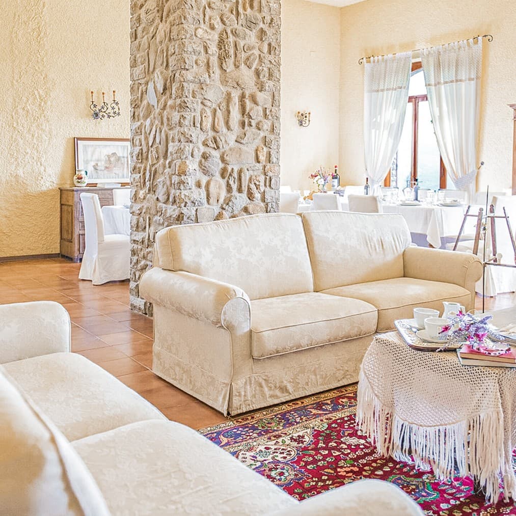 Panoramic Villa with Pool in San Casciano dei Bagni, Tuscany