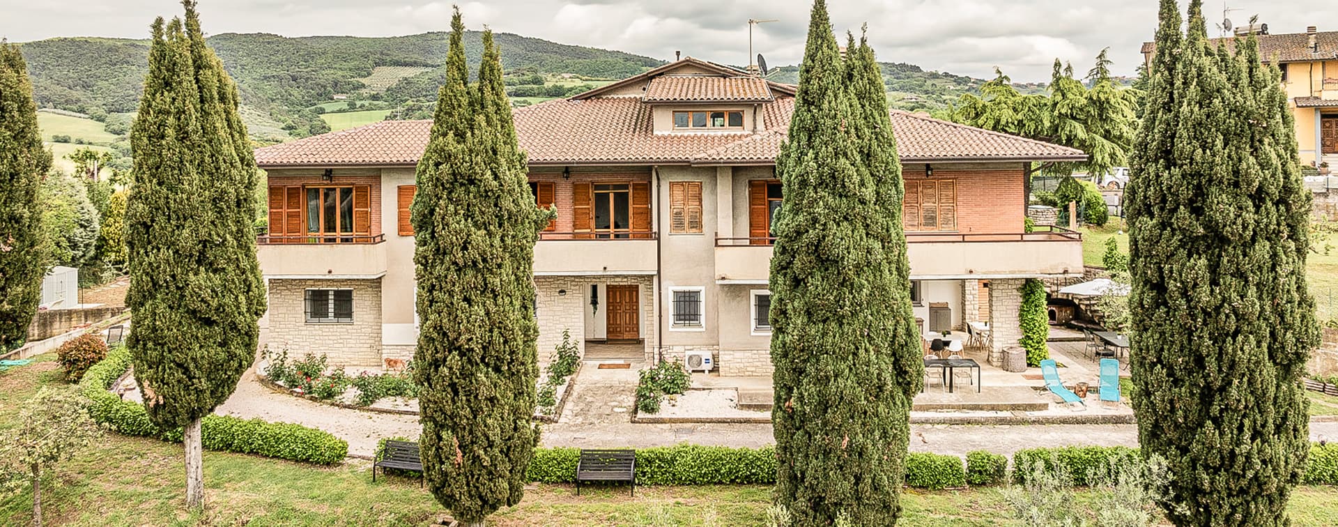Spacious Villa in Scenic Deruta, Umbria
