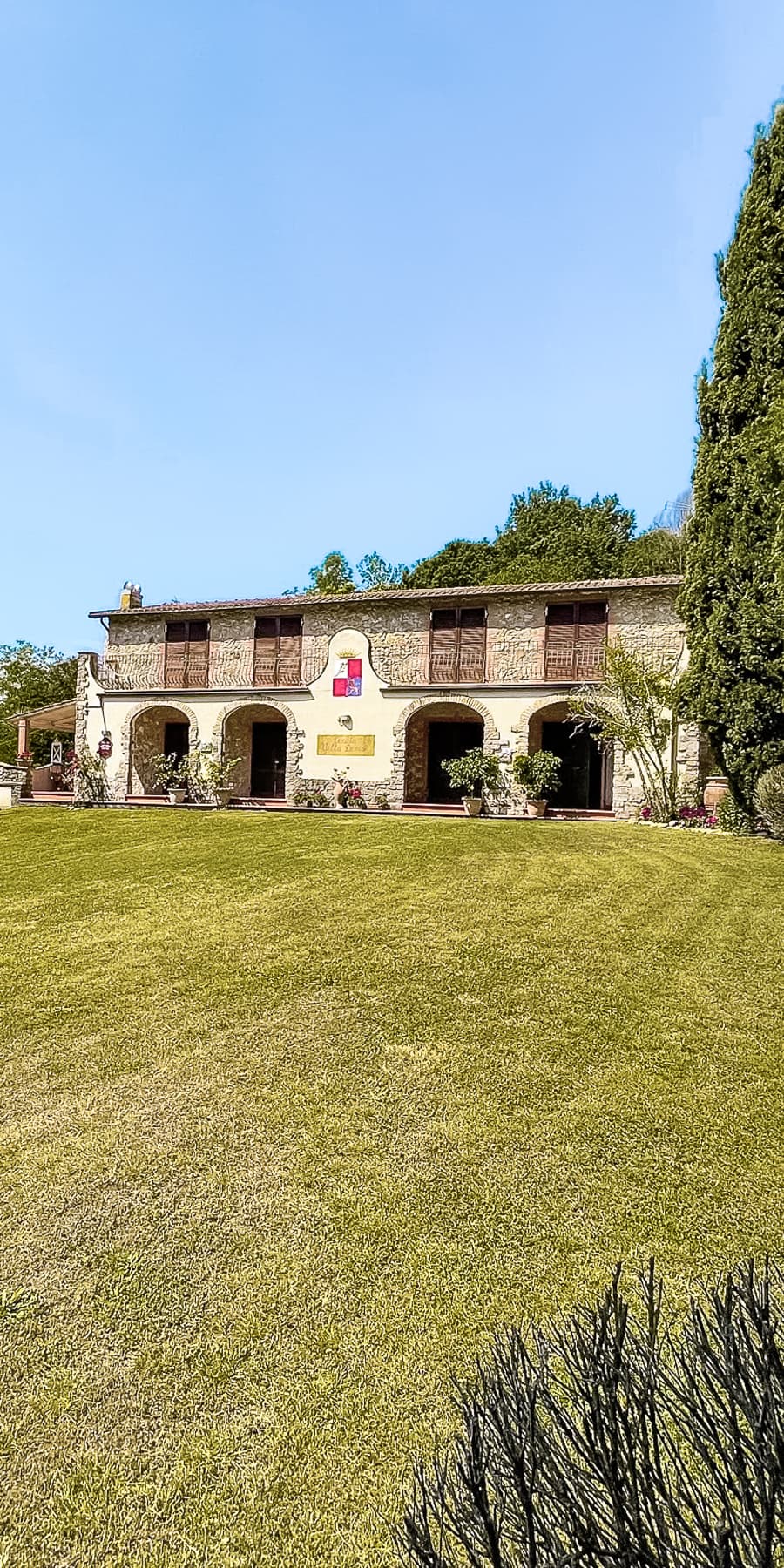 Casale con Piscina e Tennis a Pescaglia, Toscana