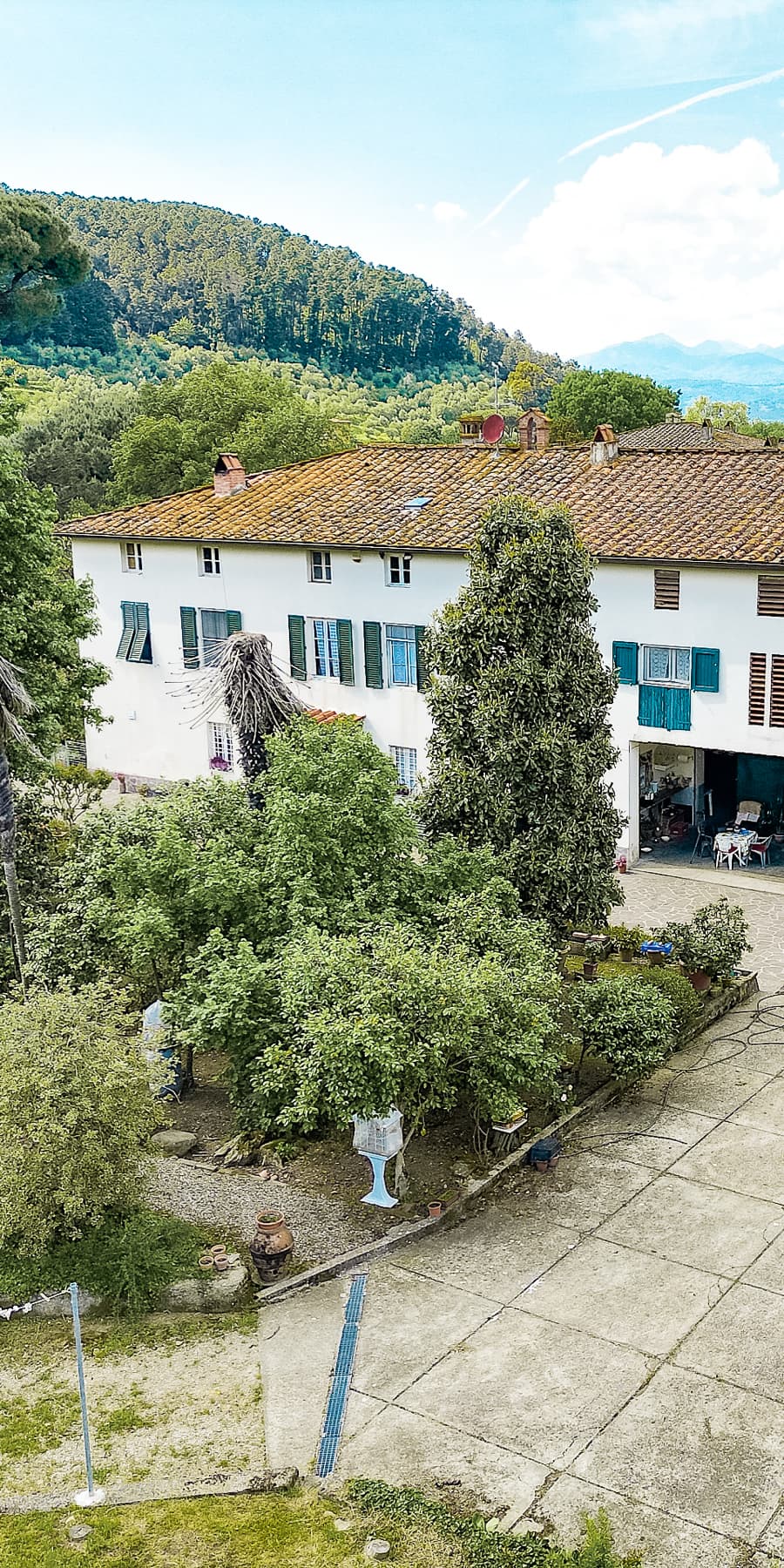 Prestigious Villa Near Lucca, Heart of Tuscany