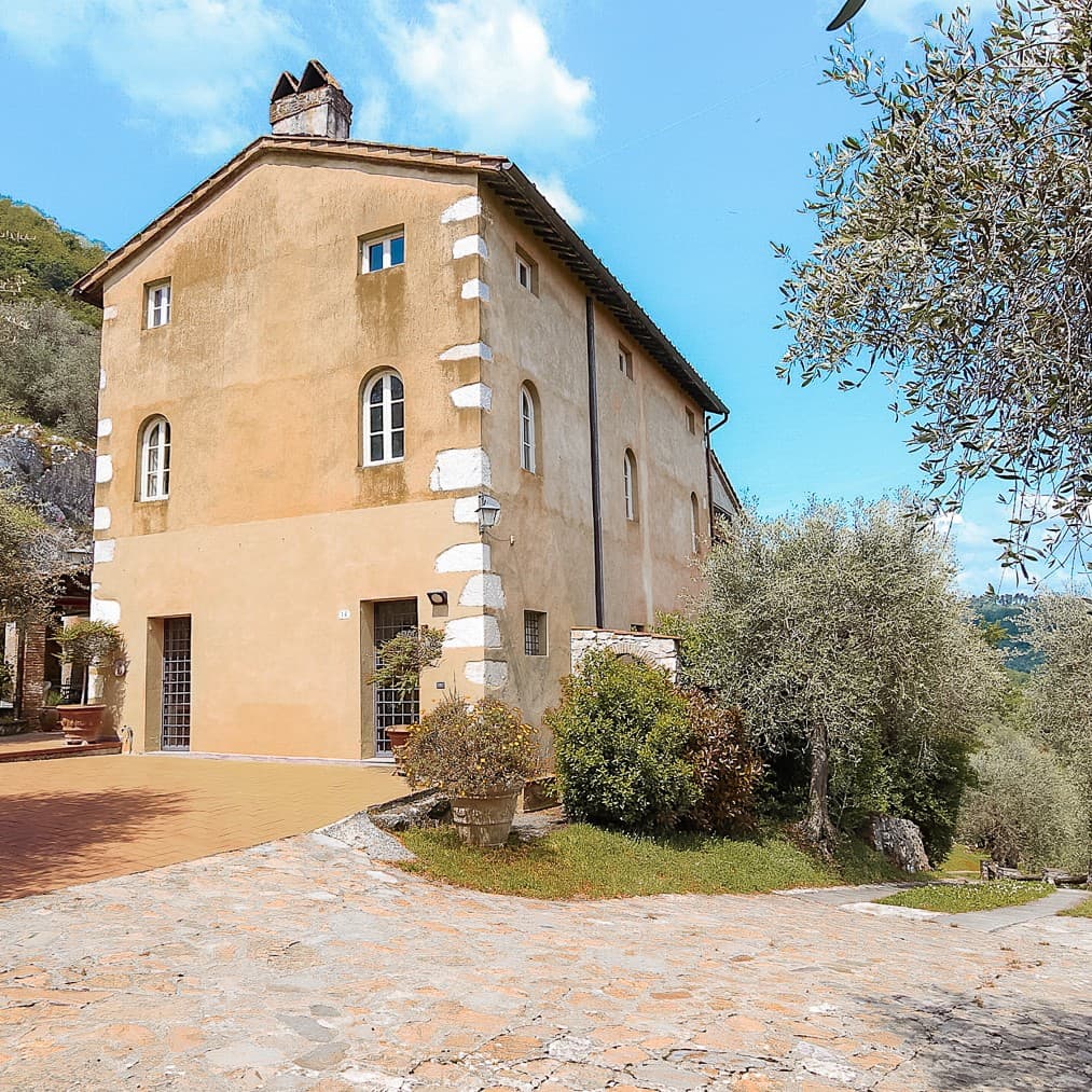 Charming Country House near Lucca, Tuscany