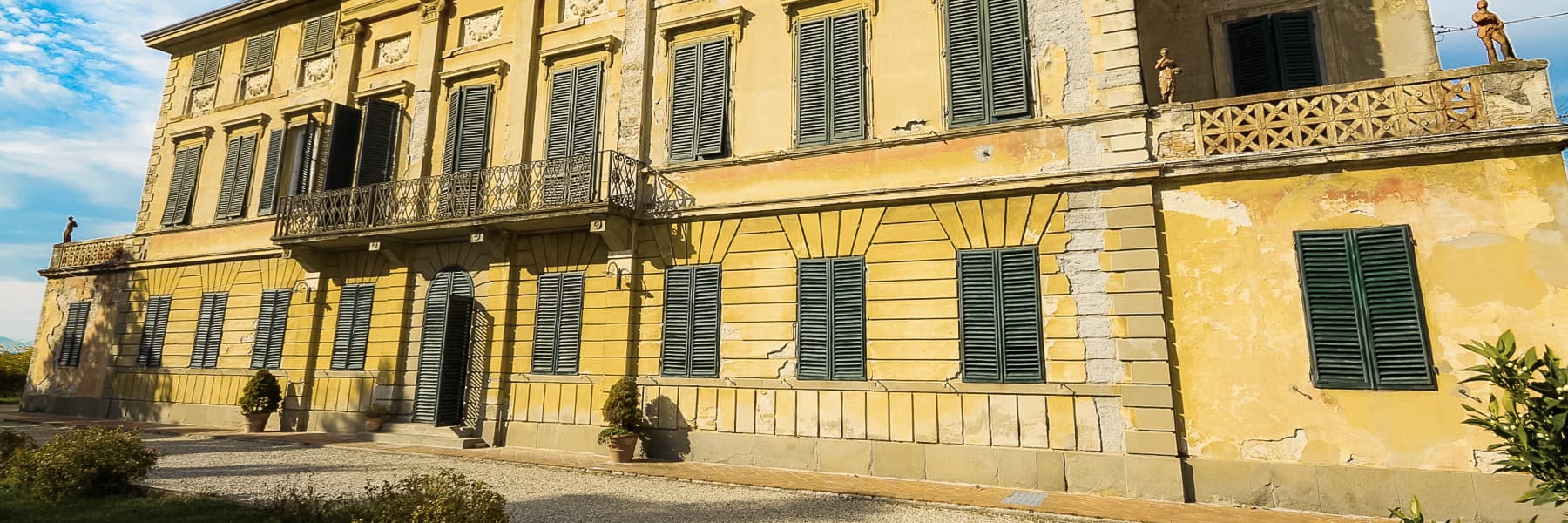 Historic Neoclassical Villa in Capannori, Tuscany