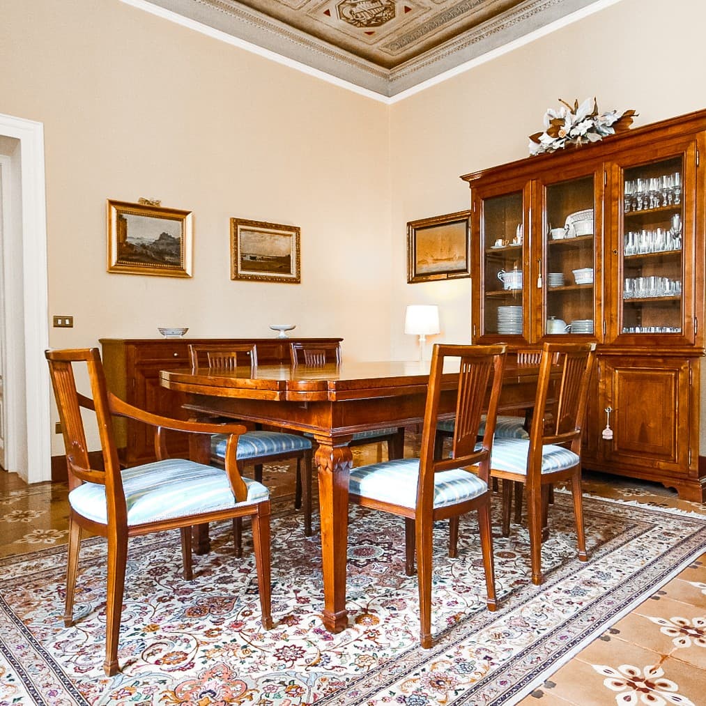 Elegant Apartment in Lucca's Historic Center, Tuscany