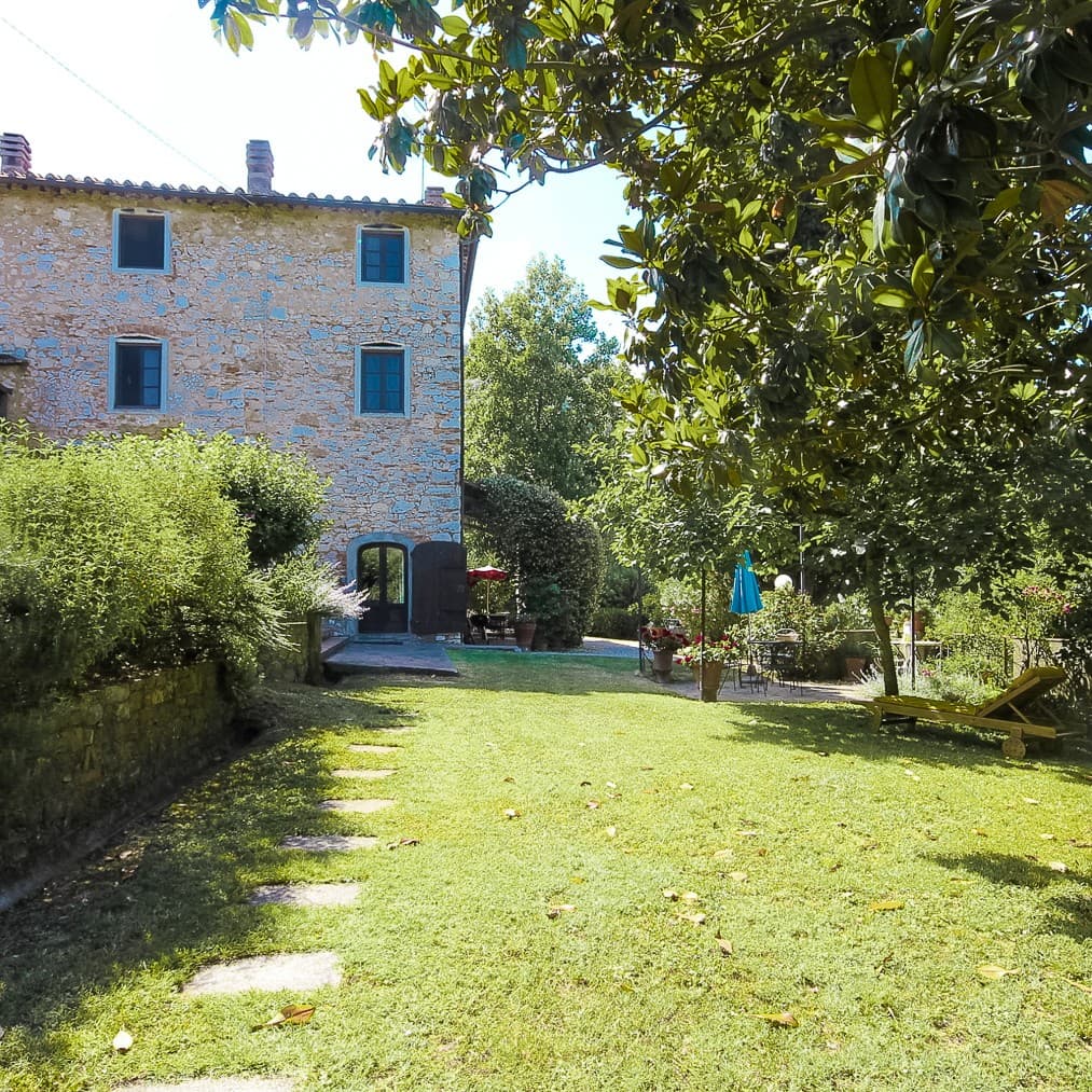 Charming Country House with Pool in Lucca, Tuscany