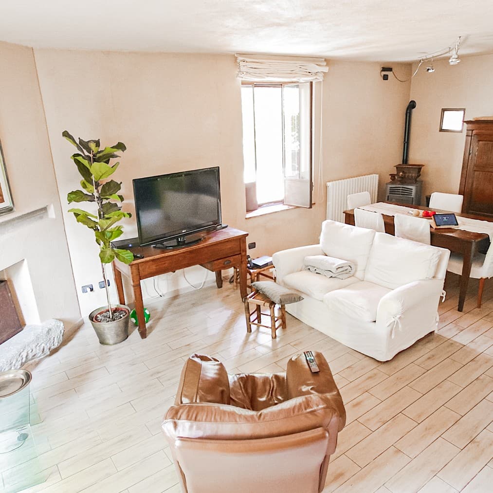 Villa storica in zona collinare a Capannori, Toscana