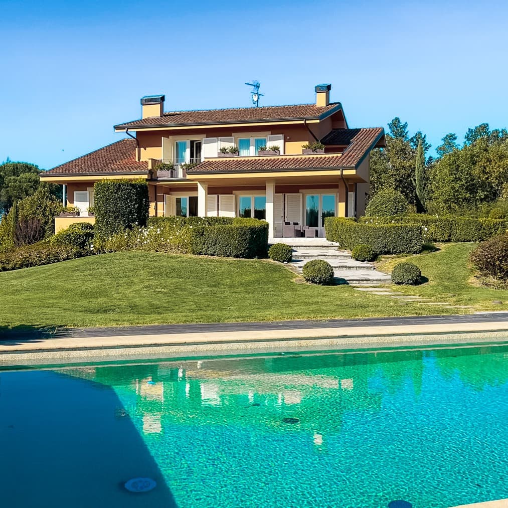 Elegant Villa in Lucca Hills, Tuscany with Pool
