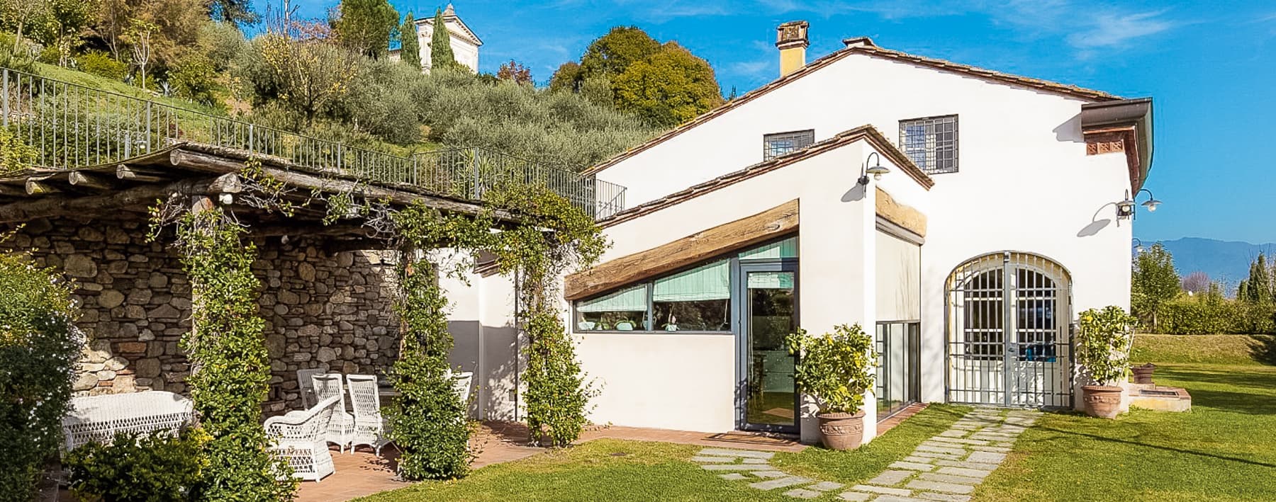 Restored Villa in Lucca, Tuscany's Scenic Hills