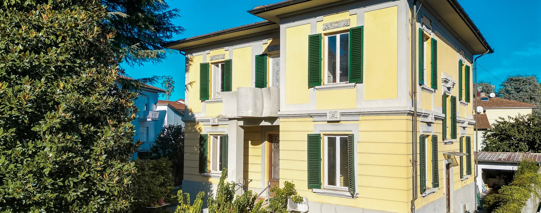 Historic Villa with Park in Lucca, Tuscany