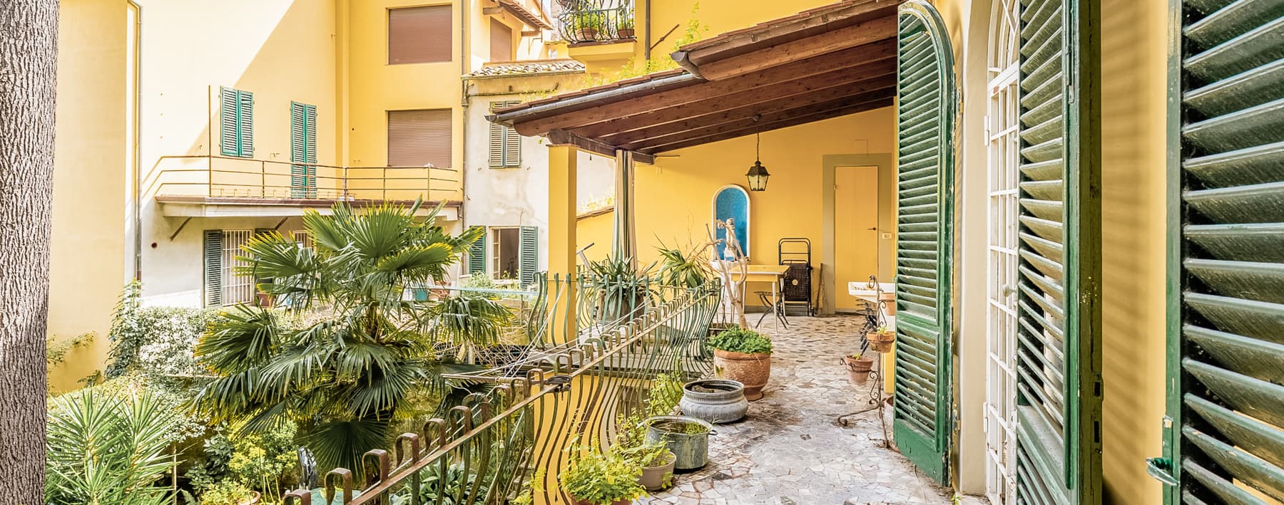 Luxury Apartment with Garden in Lucca, Tuscany