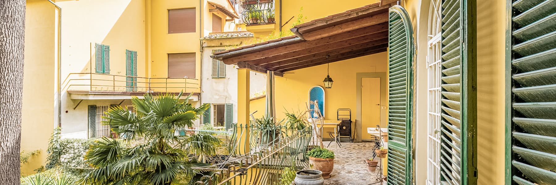 Luxury Apartment with Garden in Lucca, Tuscany
