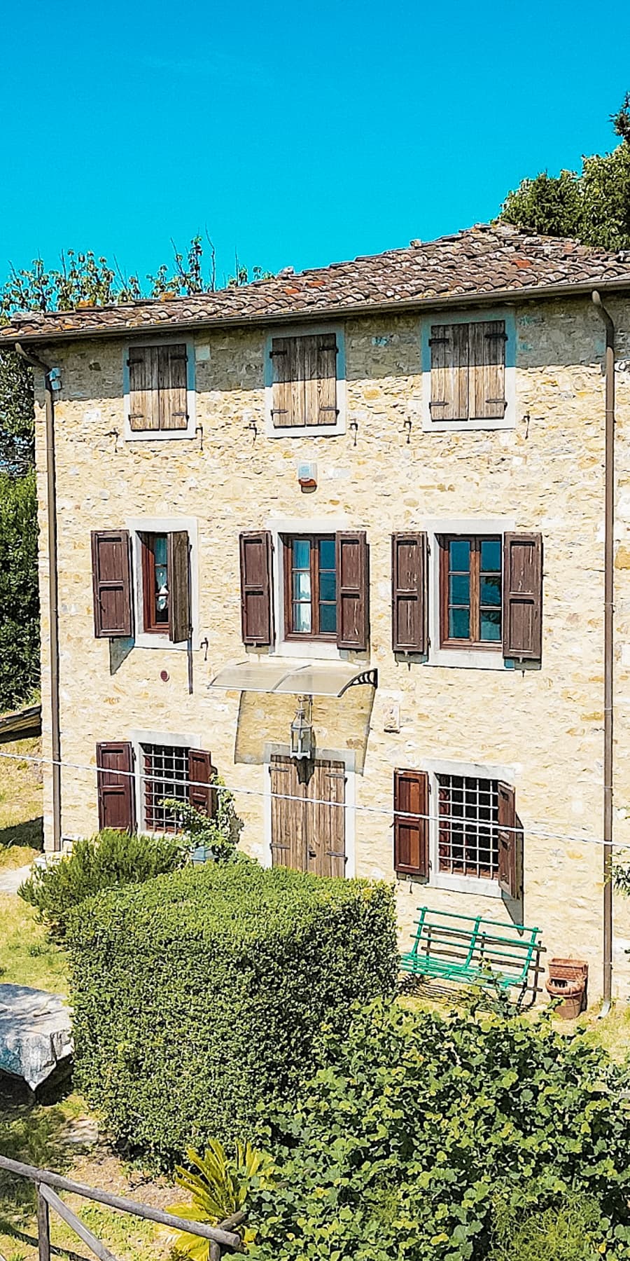 Rustic Country House with Stunning Views in Tuscany