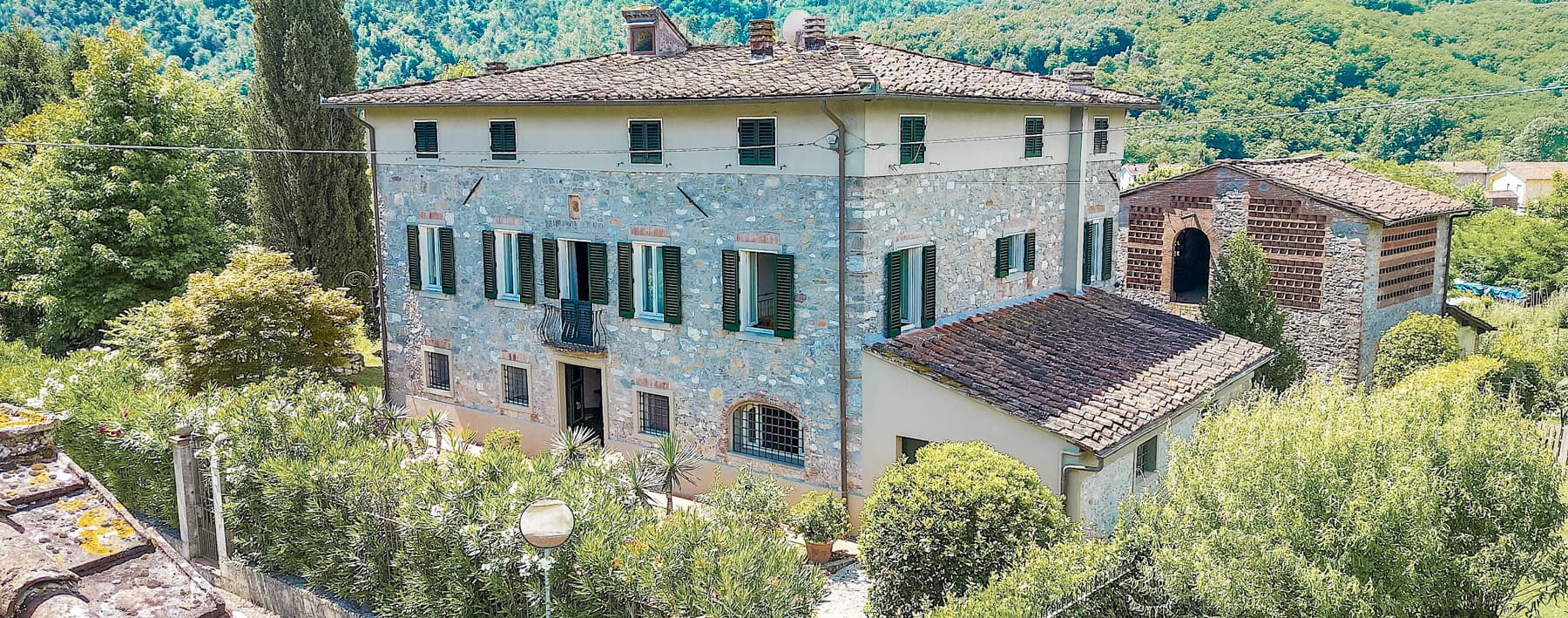 Elegant Villa in Pescaglia, Tuscany Near Versilia Coast