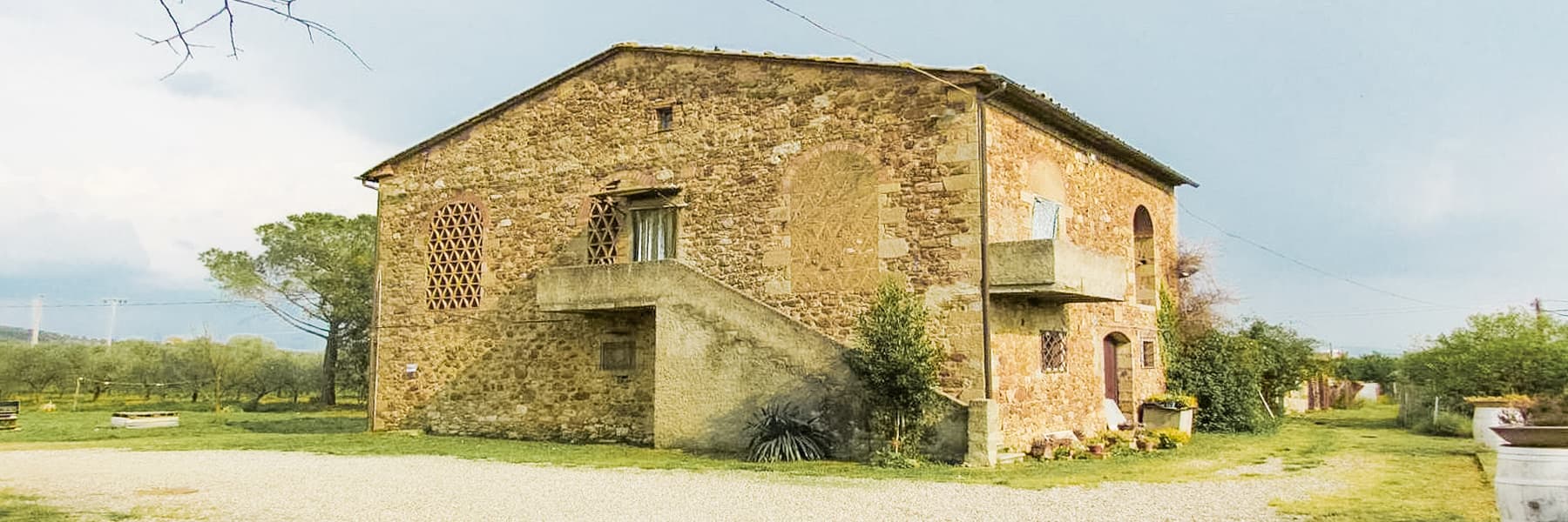 Farm in Roccastrada, Tuscany: Wine & Agritourism Potential