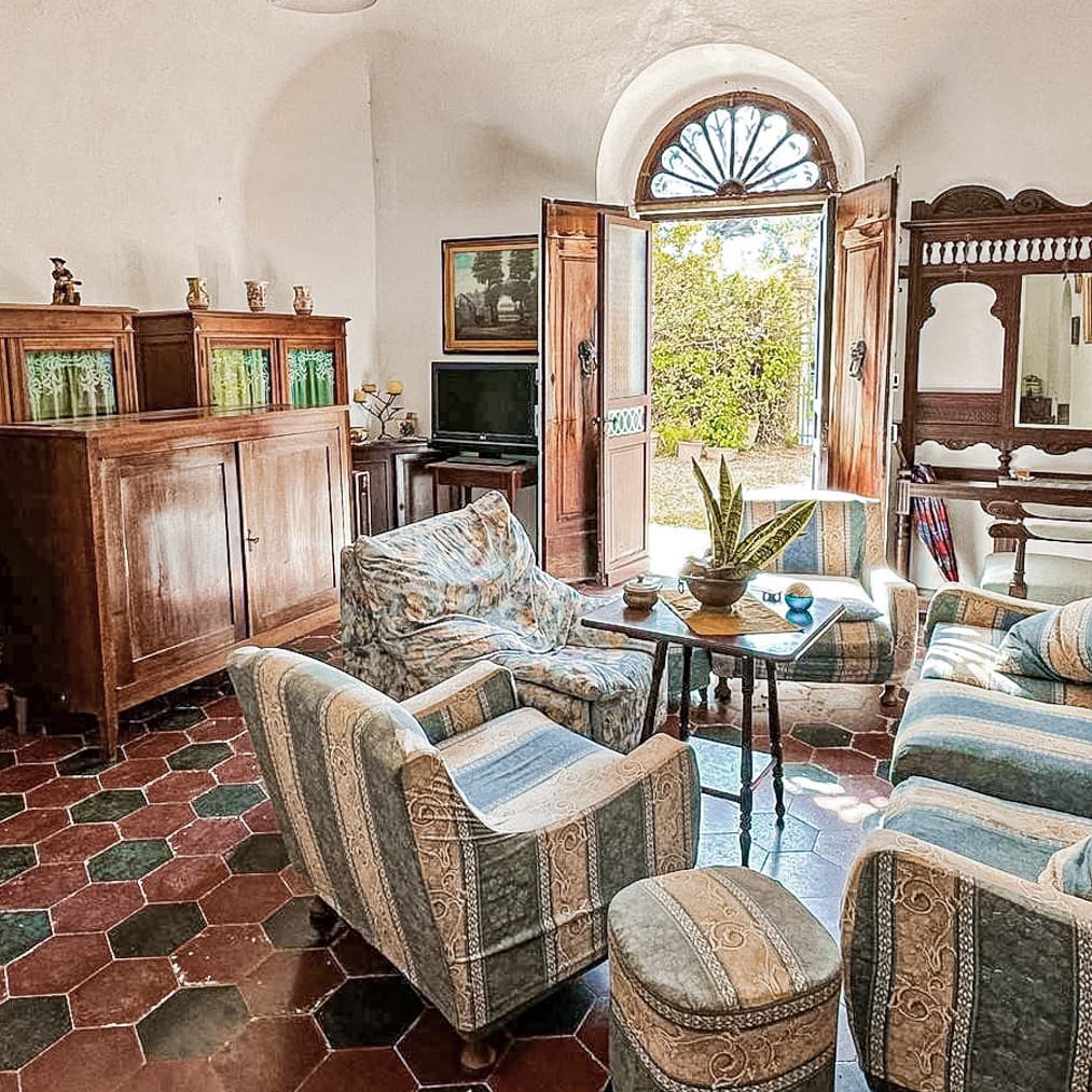 Historic Rustic House in Cecina, Tuscany Countryside
