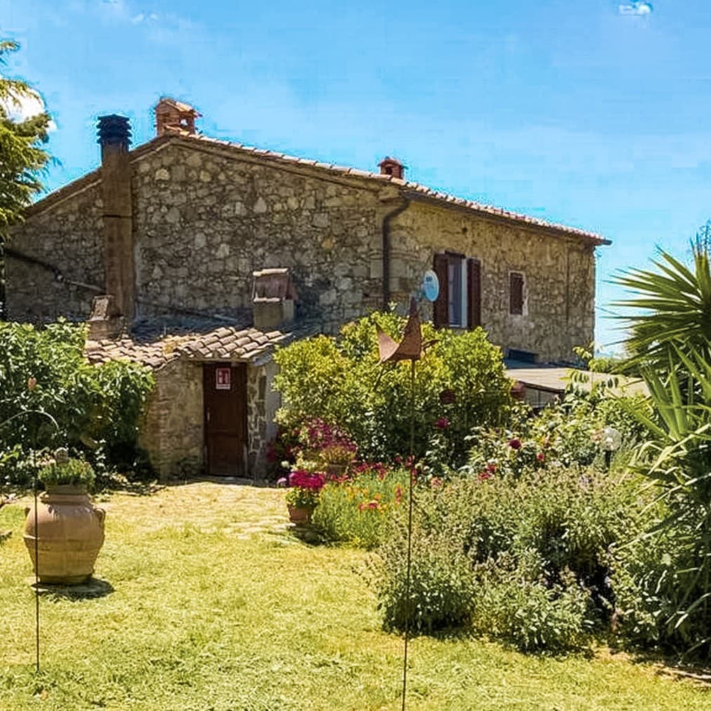 Agriturismo con Casale a Roccastrada, Toscana