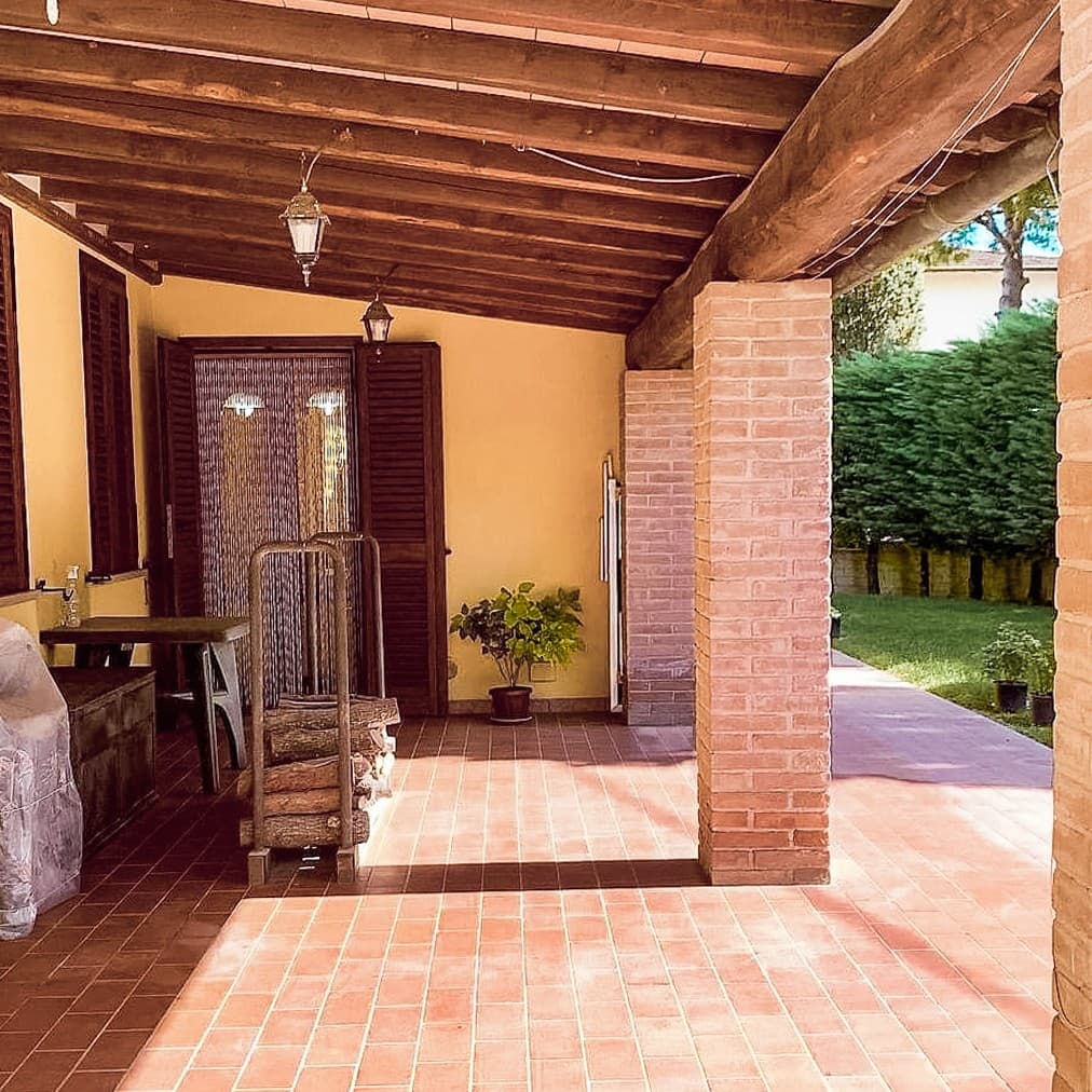 Elegant Villa with Garden in Piombino, Tuscany