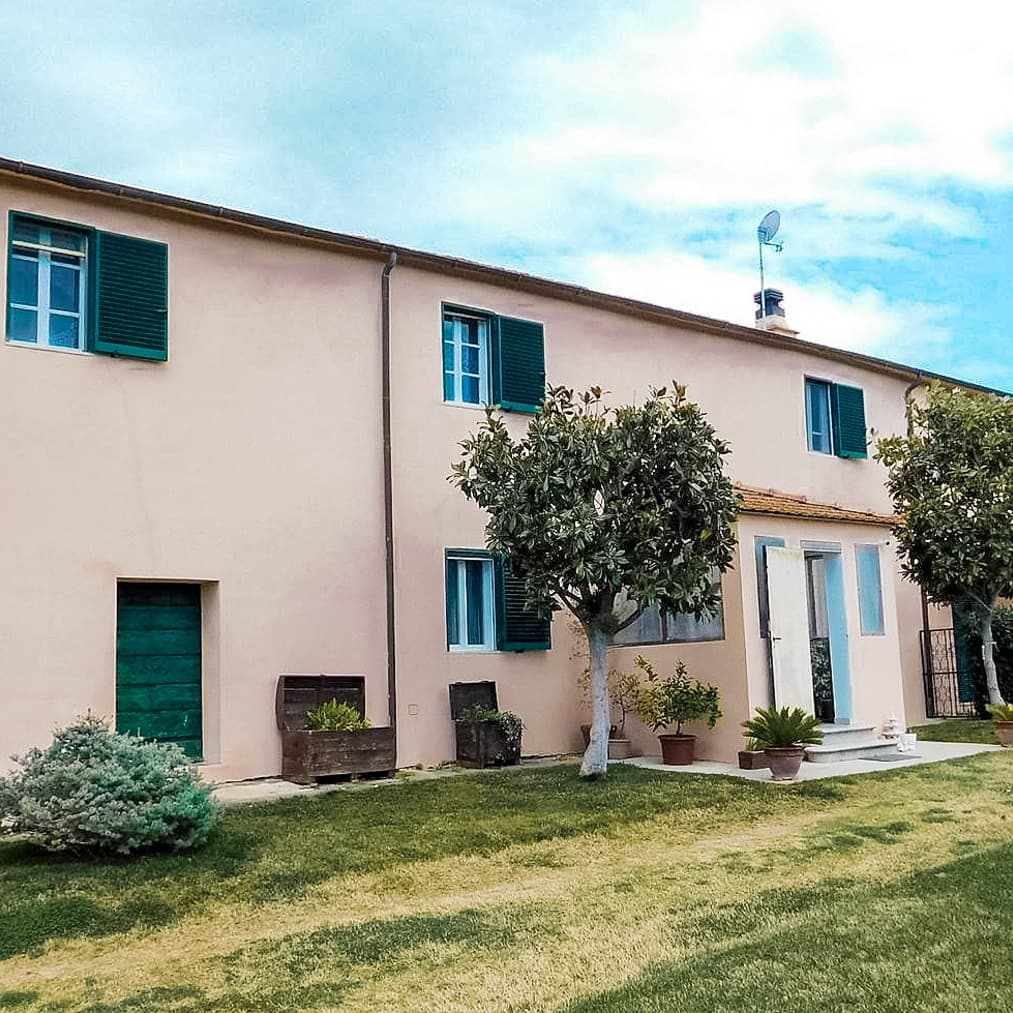 Agriturismo con Uliveta a Follonica, Toscana