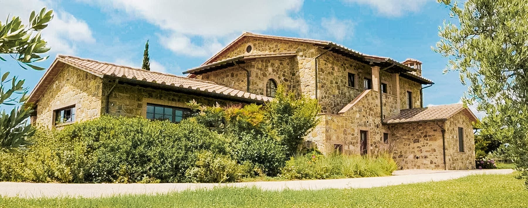 Elegant Villa with Pool in Follonica, Tuscany