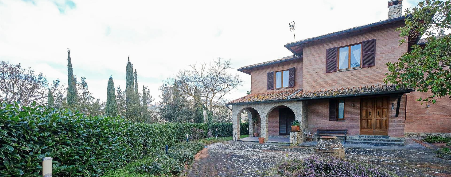 Elegant Villa on Montepulciano Hills, Tuscany