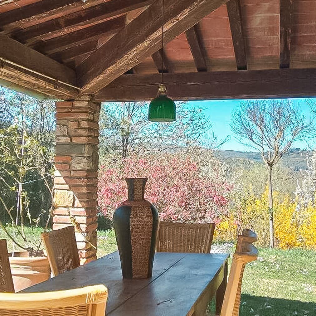 Tuscan Apartment with Pool in Bucine