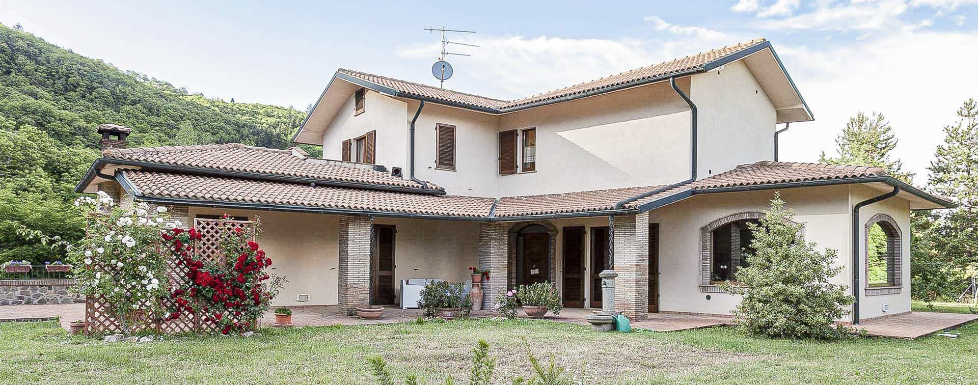 Spacious Villa in Piancastagnaio, Tuscany