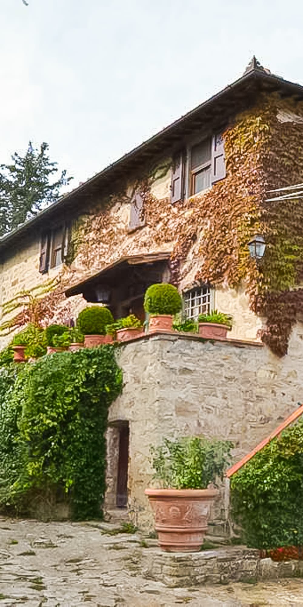 Rustic Country House in Tuscany's Siena Hills