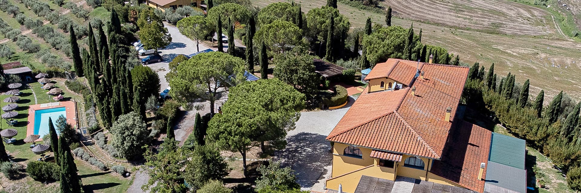 Imposing Villa in Cerreto Guidi, Tuscany Countryside