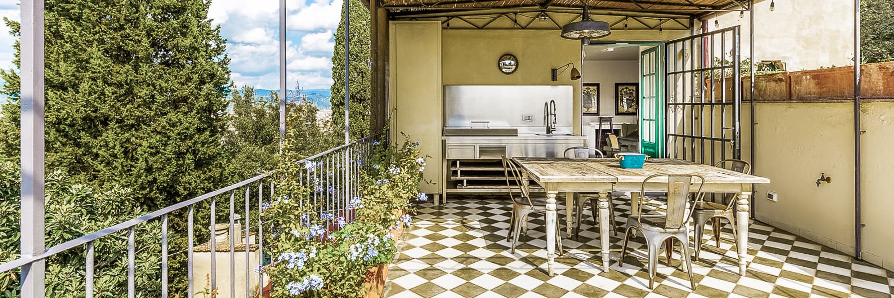 Luxury Apartment with Terrace in Florence, Tuscany