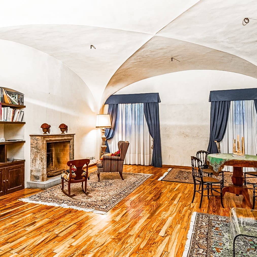 Prestigious Apartment in Florence, Tuscany