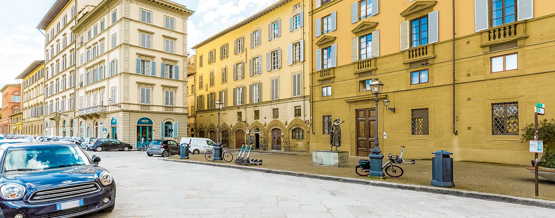 Elegant Apartment with Terrace in Florence, Tuscany