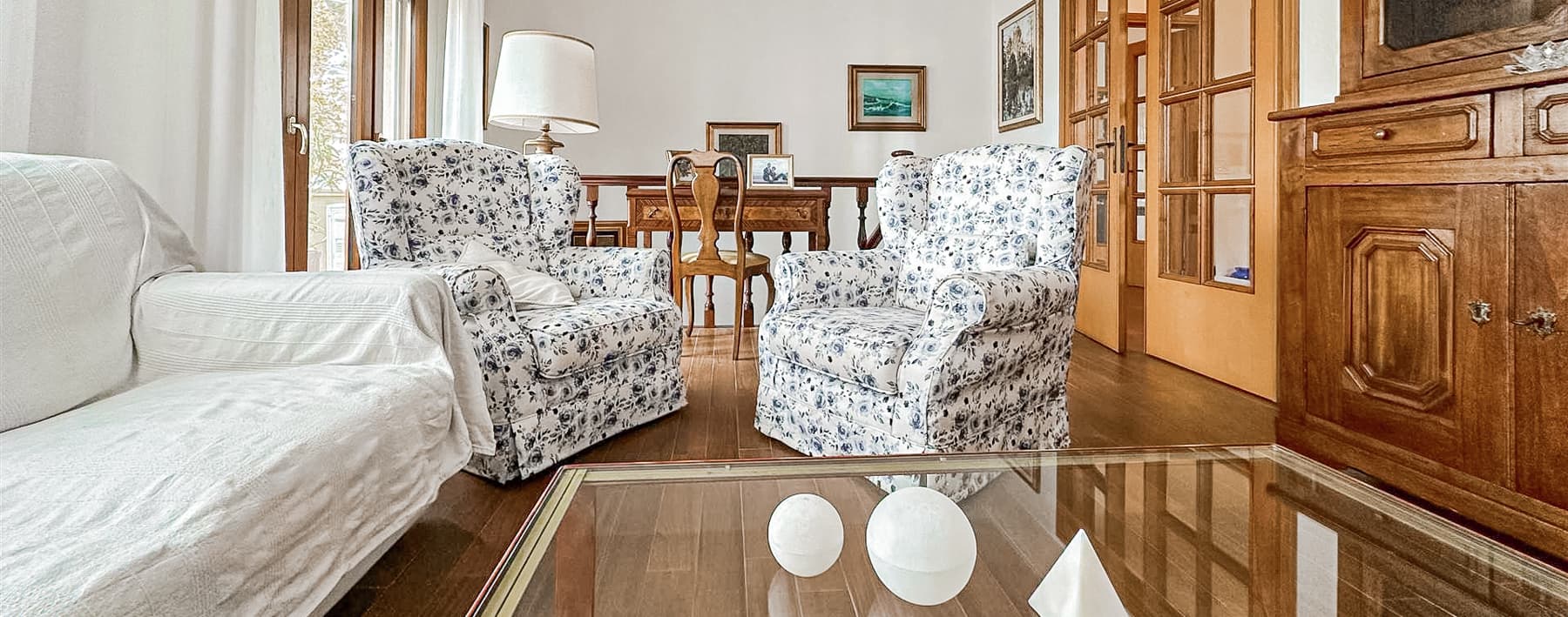 Spacious Cecina Apartment in the Heart of Tuscany