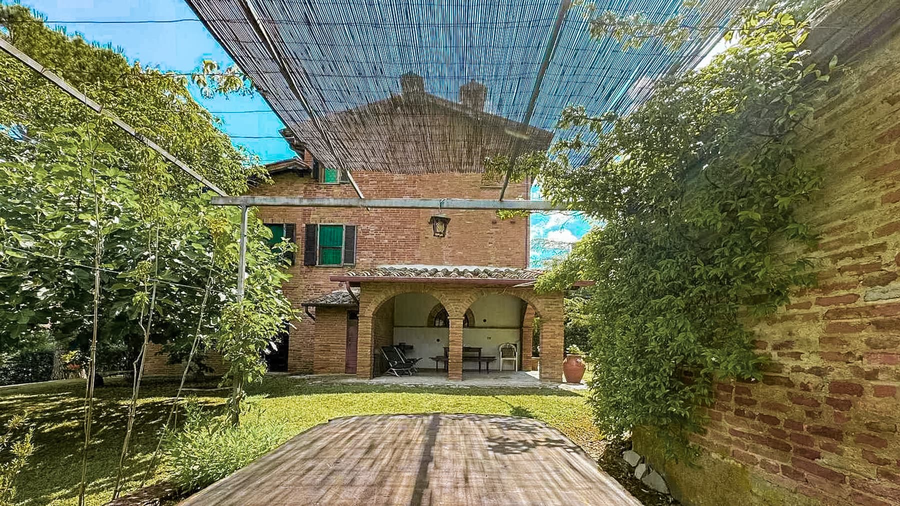 Big Image 30