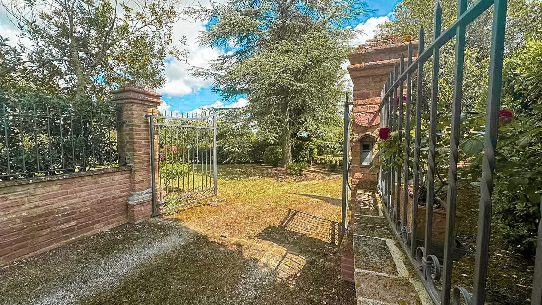 Big Image 29