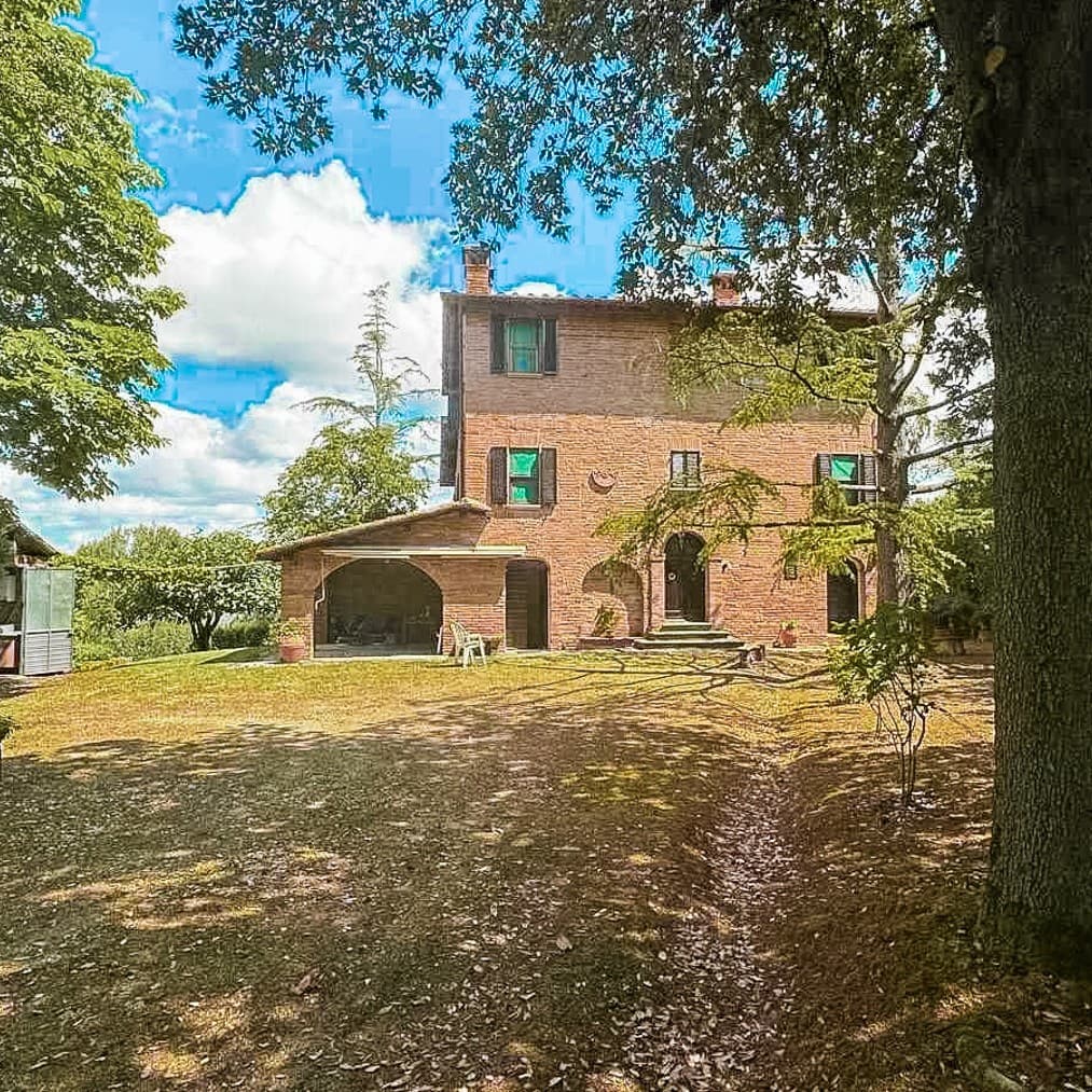 Detached House in Foiano della Chiana, Tuscany