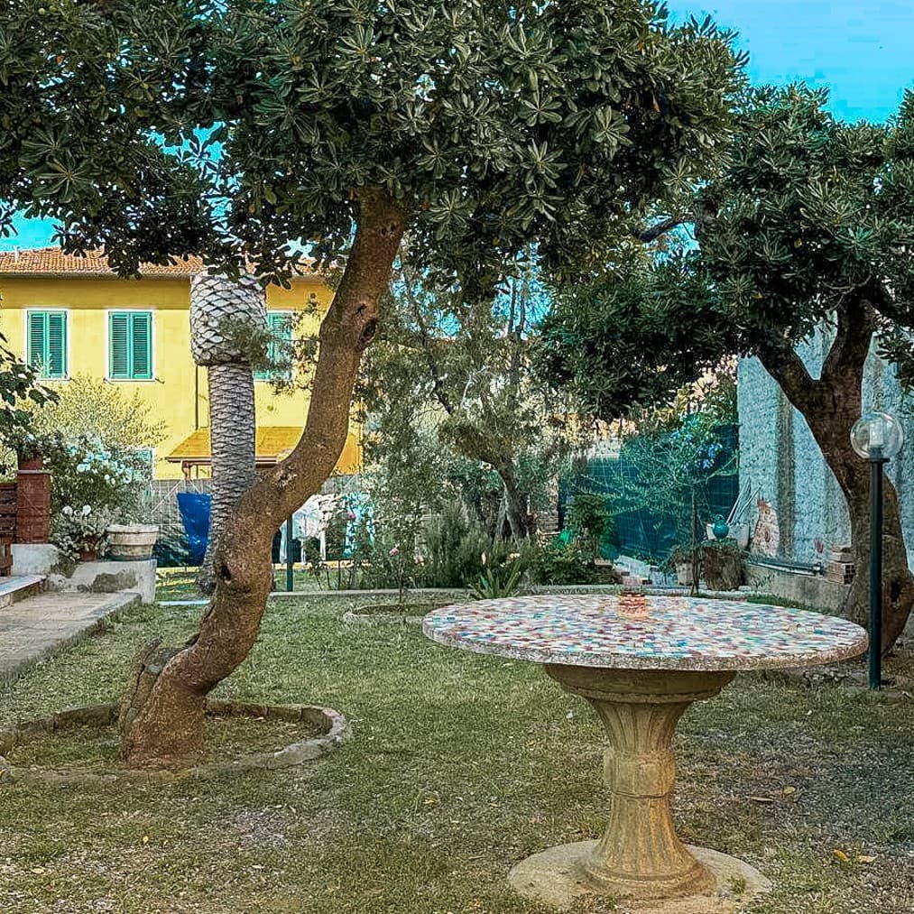 Detached House in Cecina, Tuscany: Luxury Living Awaits