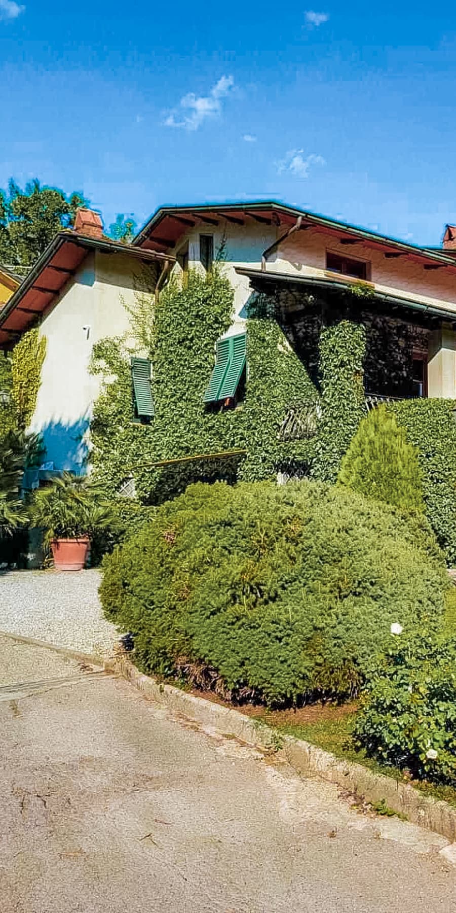 Elegant Villa Retreat in Pescaglia, Tuscany