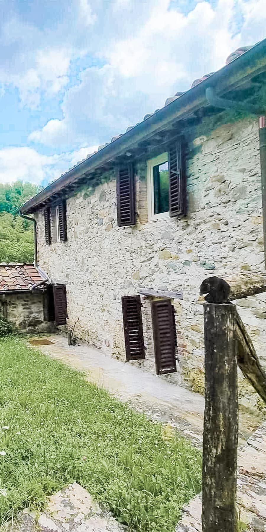 Rustic Country House with Pool in Pescaglia, Tuscany